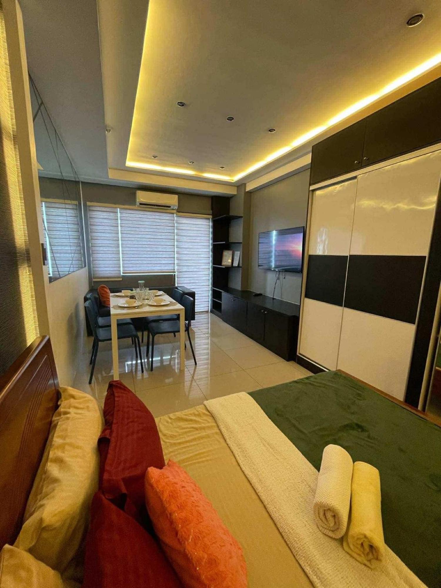 Kys 3 Staycation Near Naia Mall Of Asia パサイ エクステリア 写真